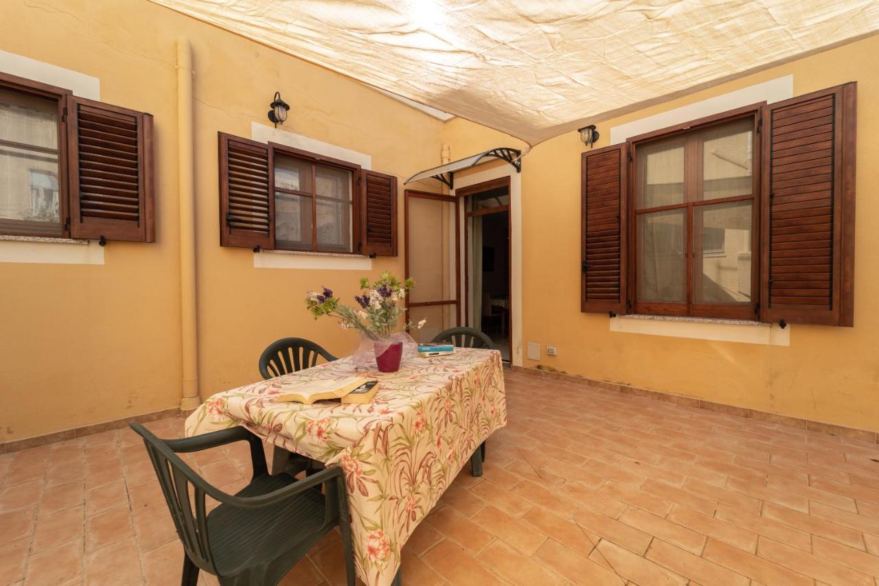Miros Apartment Alghero Buitenkant foto